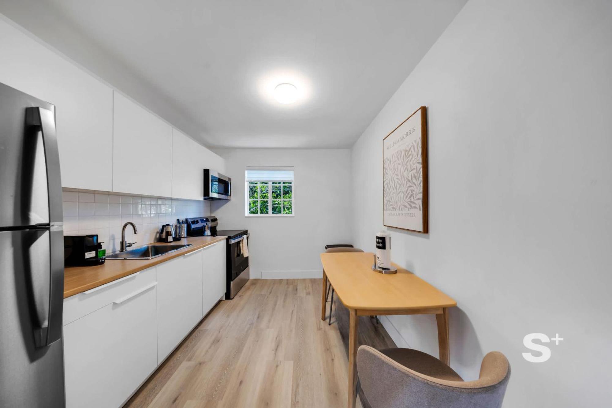 Modern 1-br With Sleek Style With Garden, Bbq And Gym Appartamento
