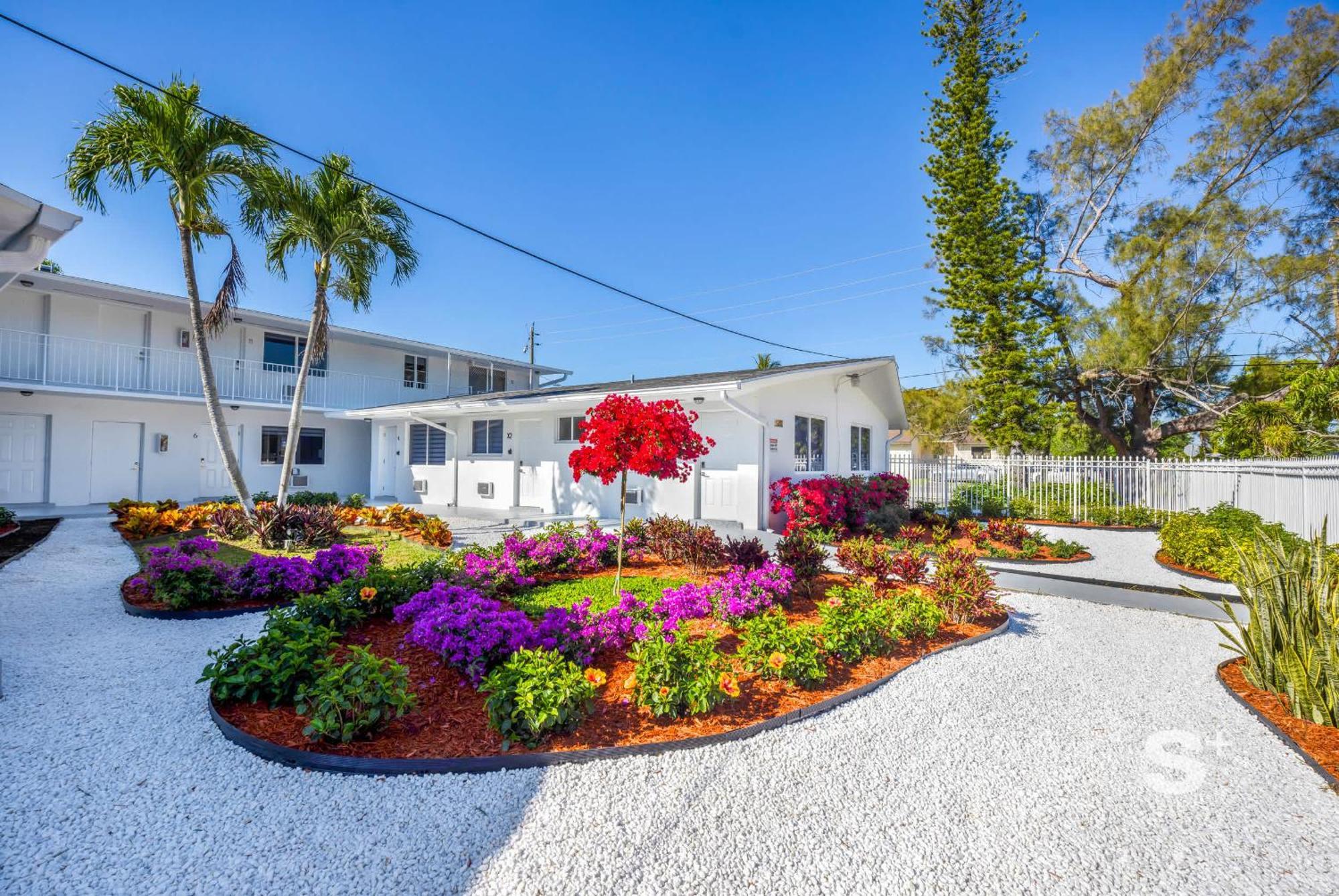 Modern 1-br With Sleek Style With Garden, Bbq And Gym Appartamento